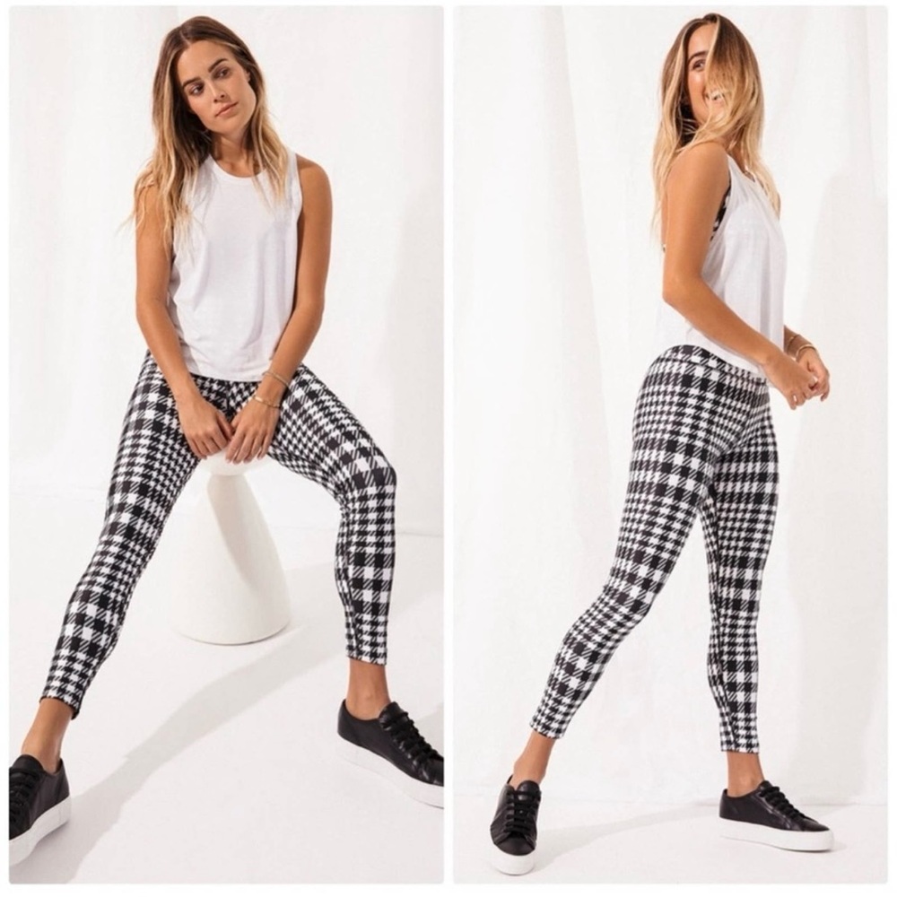 Carbon38 Monochrome Patterned Leggings